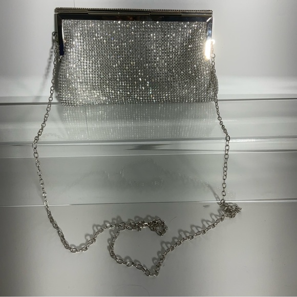 Natasha Shoulder Silver Sparkly Gem Clutch Special Occasion Evening Bag Chain - Picture 11 of 14